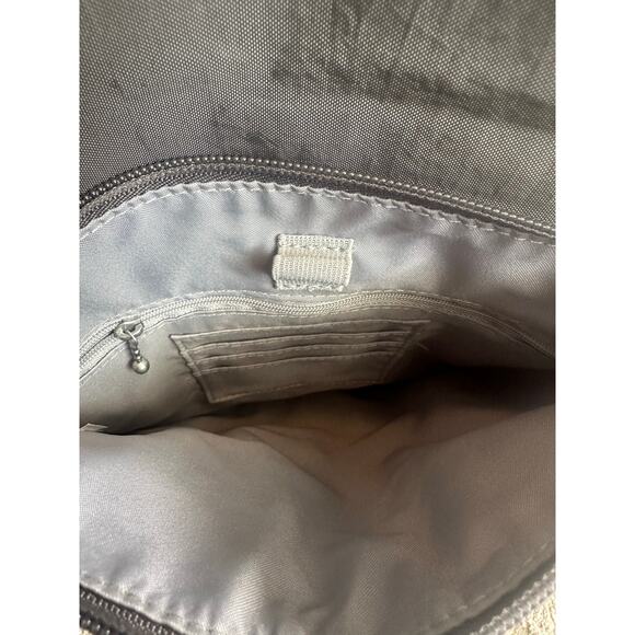 Baggallini NWOT Flap 2 It Large Lightweight Nylon Gray Crossbody Bag - Picture 11 of 15